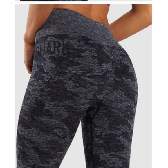 Gymshark leggings pants - Picture 2 of 3